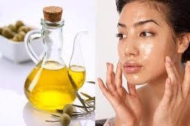 Sweet Almond oil for skin and health